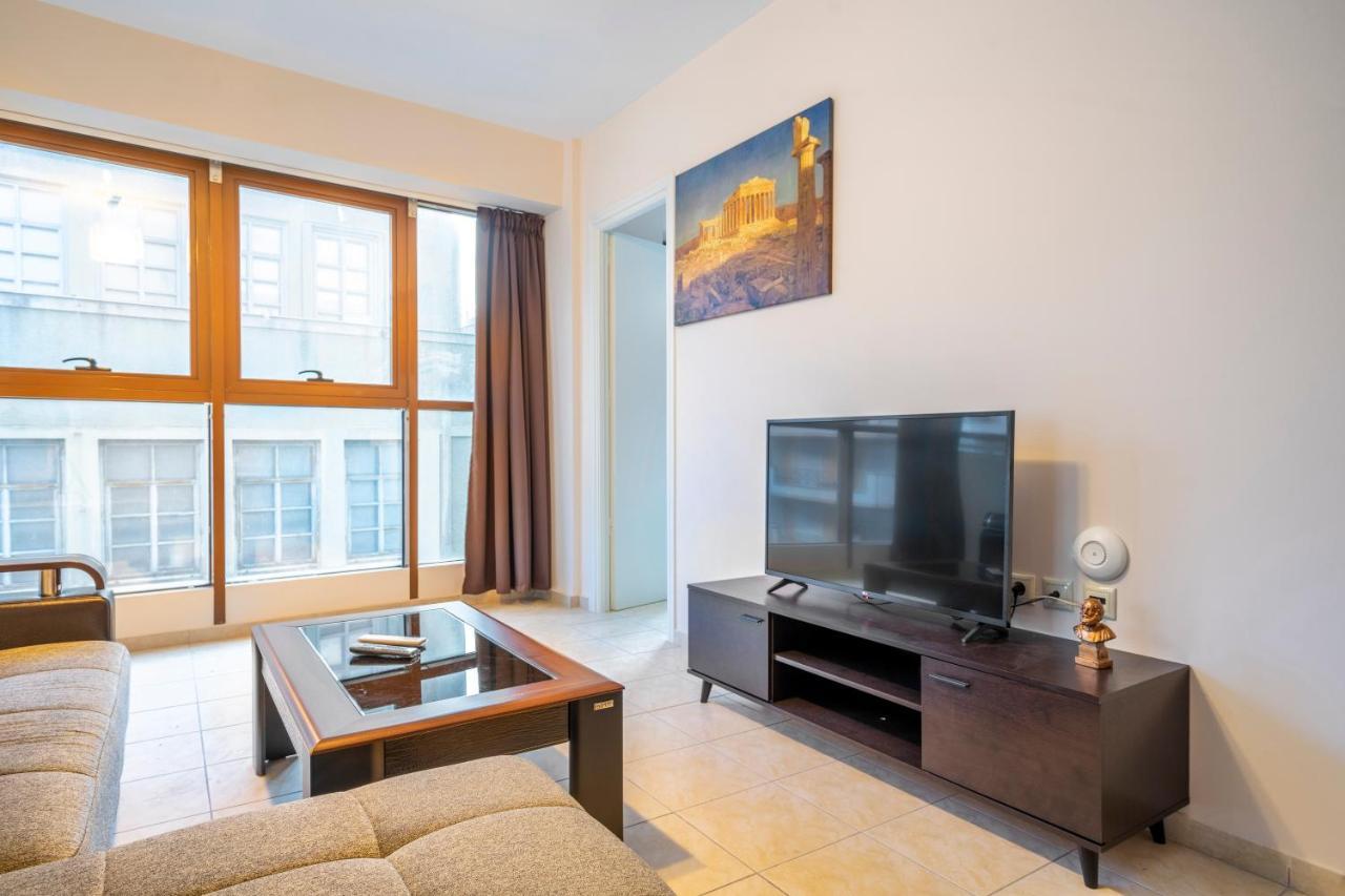 2 Bedroom Renovated Apartment With A View Athene Buitenkant foto